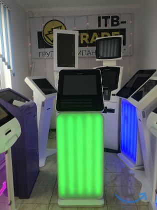 Информационный терминал с подсветкой в Самаре