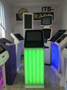 Информационный терминал с подсветкой в Самаре